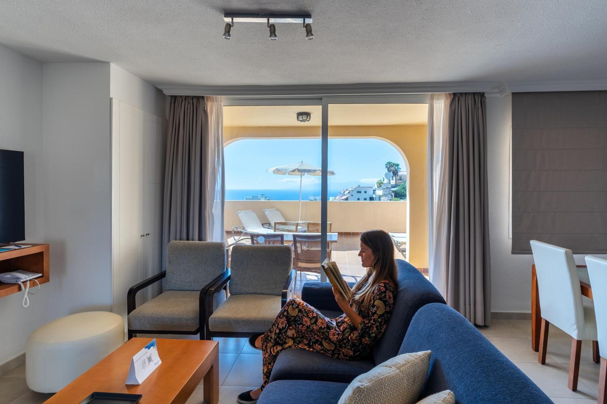 Wyndham Residences Costa Adeje Exterior photo