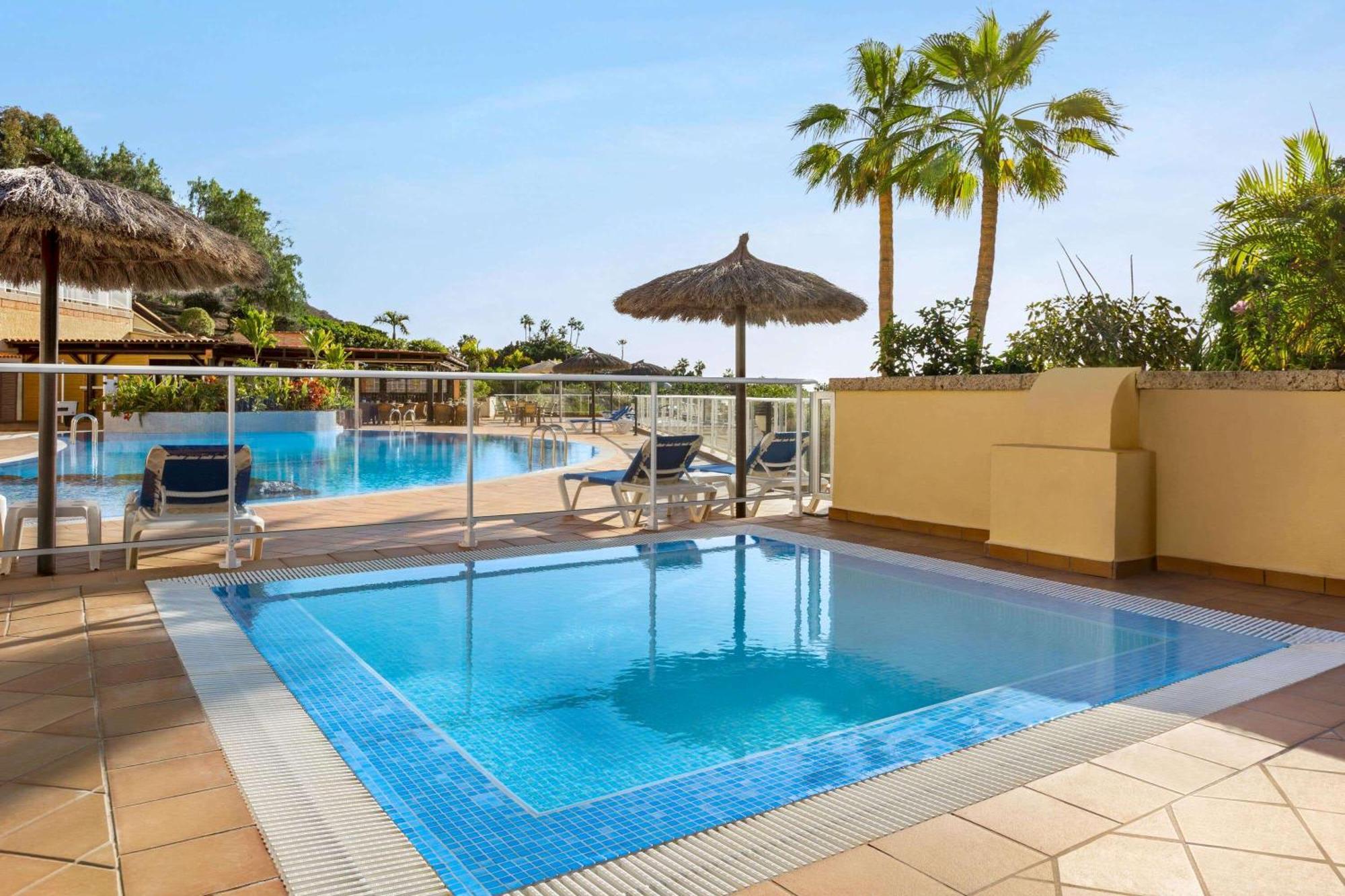 Wyndham Residences Costa Adeje Exterior photo